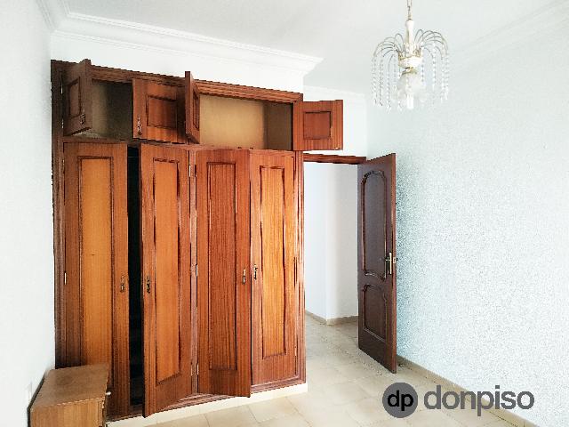Imagen 9 Inmueble 304290 - Casa Adosada en venta en Ayamonte / En el centro, frente a la iglesia de las Angustias.