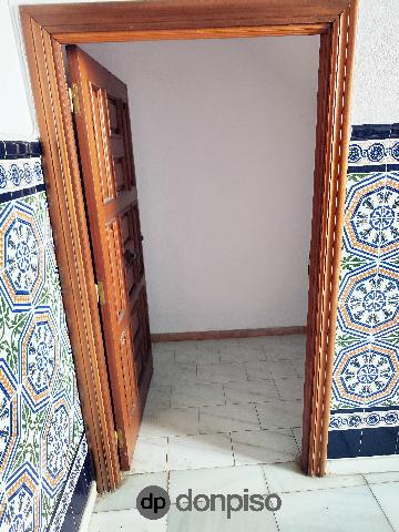 Imagen 11 Inmueble 304290 - Casa Adosada en venta en Ayamonte / En el centro, frente a la iglesia de las Angustias.