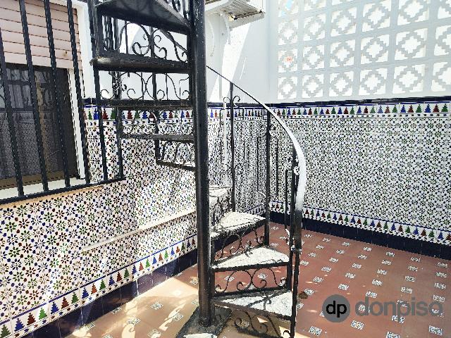 Imagen 17 Inmueble 304290 - Casa Adosada en venta en Ayamonte / En el centro, frente a la iglesia de las Angustias.