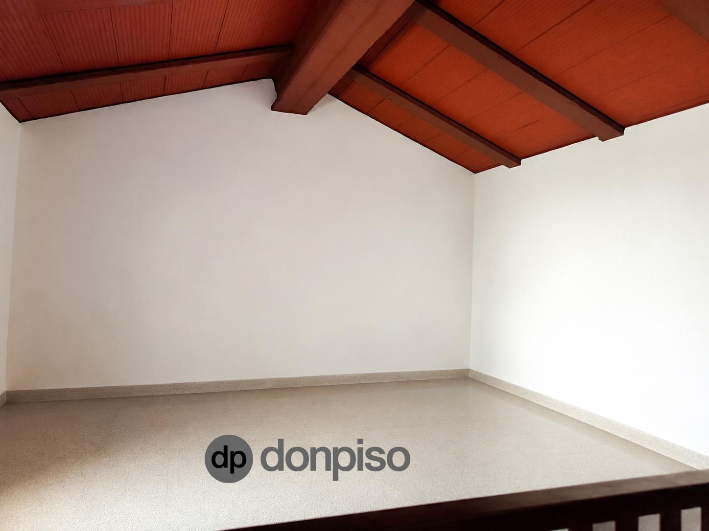 Imagen 2 Casa Adosada en venta en Ayamonte / En el barrio de la Villa, junto a la casa cuna.
