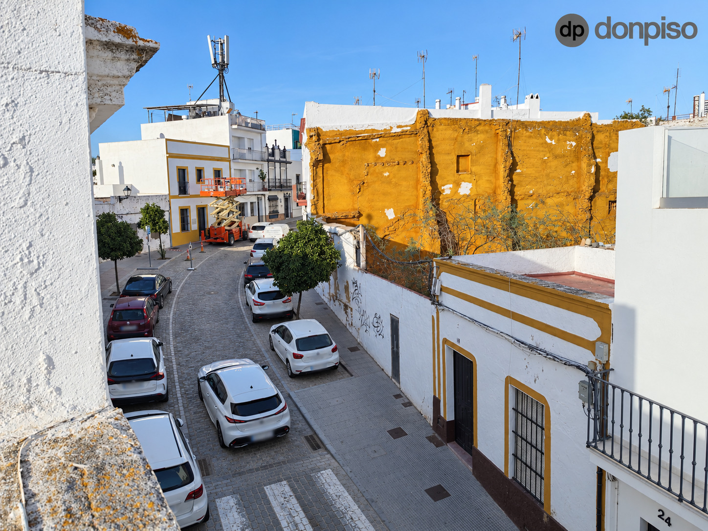 Imagen 11 Casa Adosada en venta en Ayamonte / Junto a la Plaza de la Laguna.