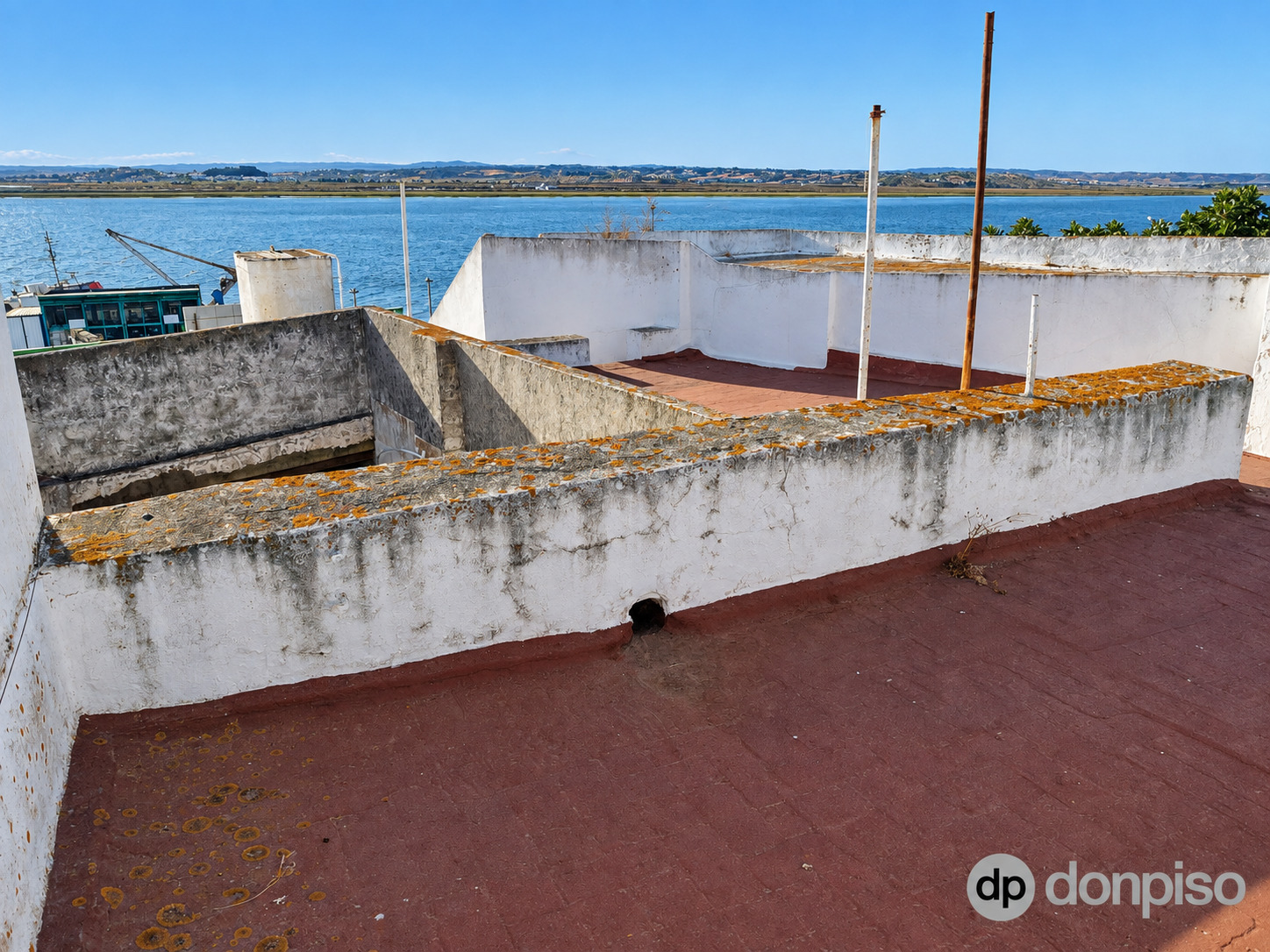Imagen 18 Casa Adosada en venta en Ayamonte / Junto a la Plaza de la Laguna.