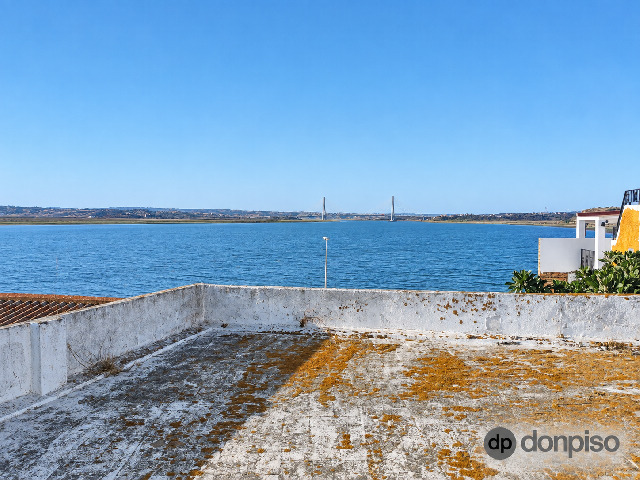 Imagen 33 Inmueble 306099 - Casa Adosada en venta en Ayamonte / Junto a la Plaza de la Laguna.