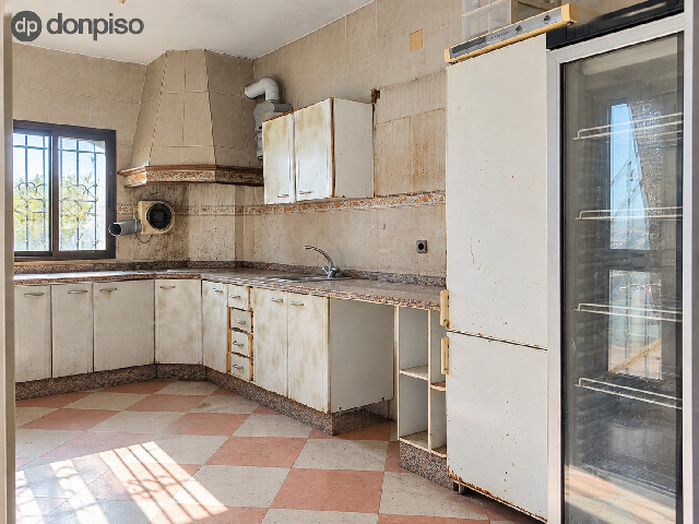 Imagen 5 Inmueble 306112 - Casa Adosada en venta en Ayamonte / Junto a la Iglesia del Salvador en la Villa.