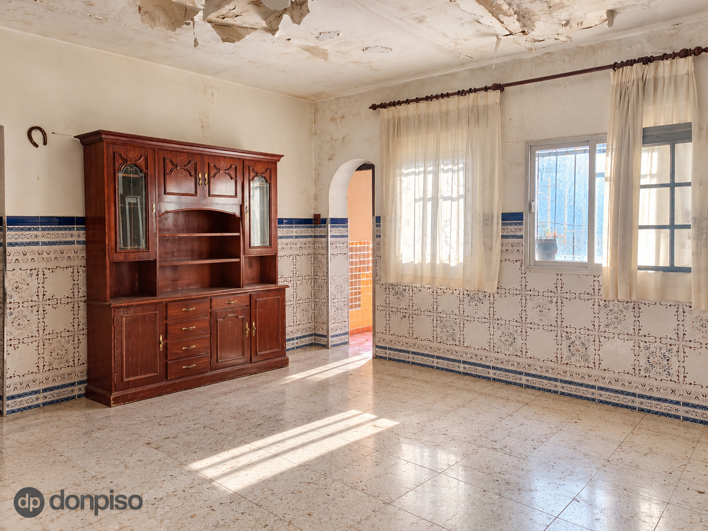 Imagen 2 Casa Adosada en venta en Ayamonte / Junto a la Iglesia del Salvador en la Villa.