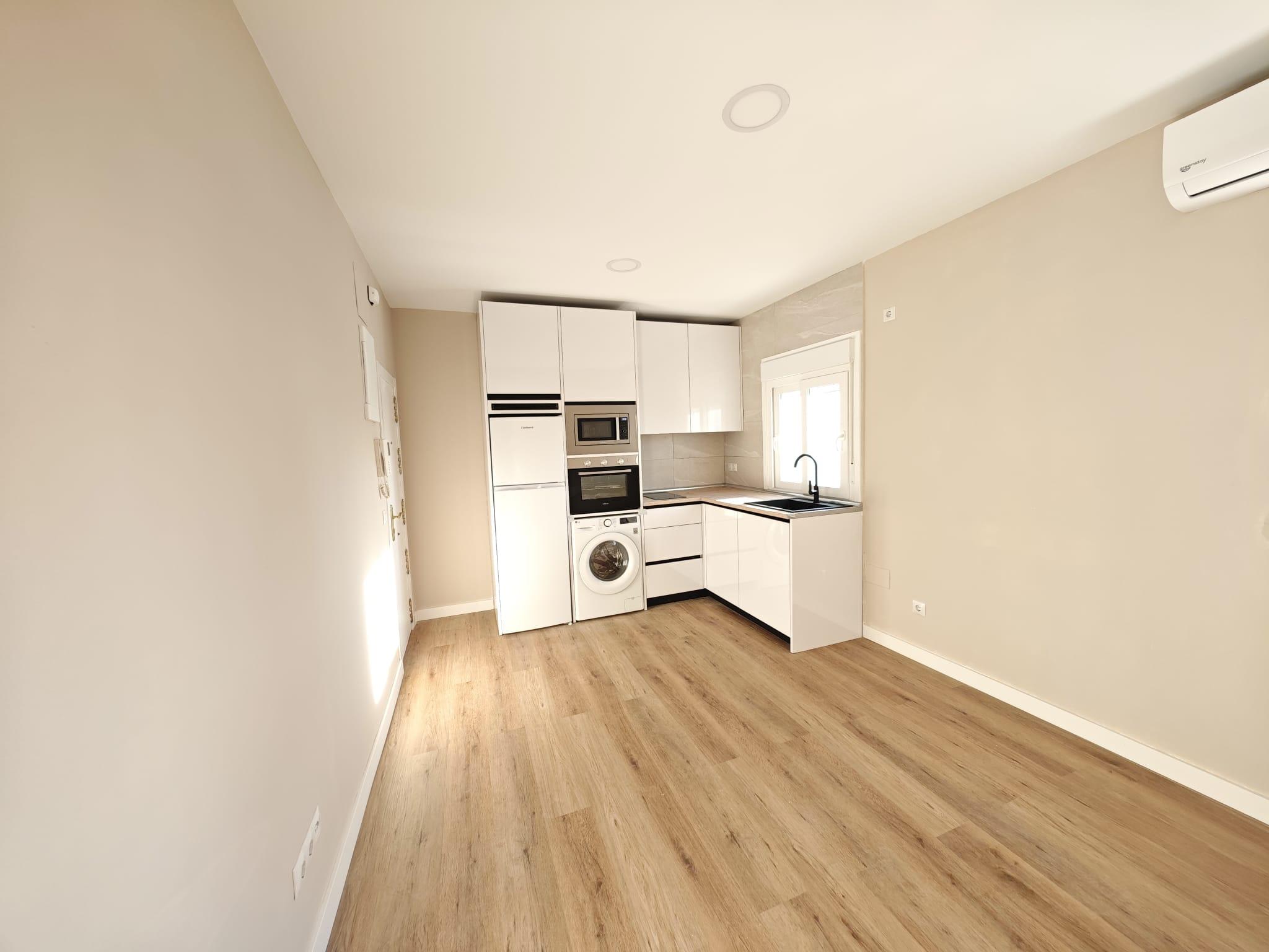 Imagen 5 Piso en venta en Madrid / Junto al metro Quintana, a 2 minutos de la C/ Alcala