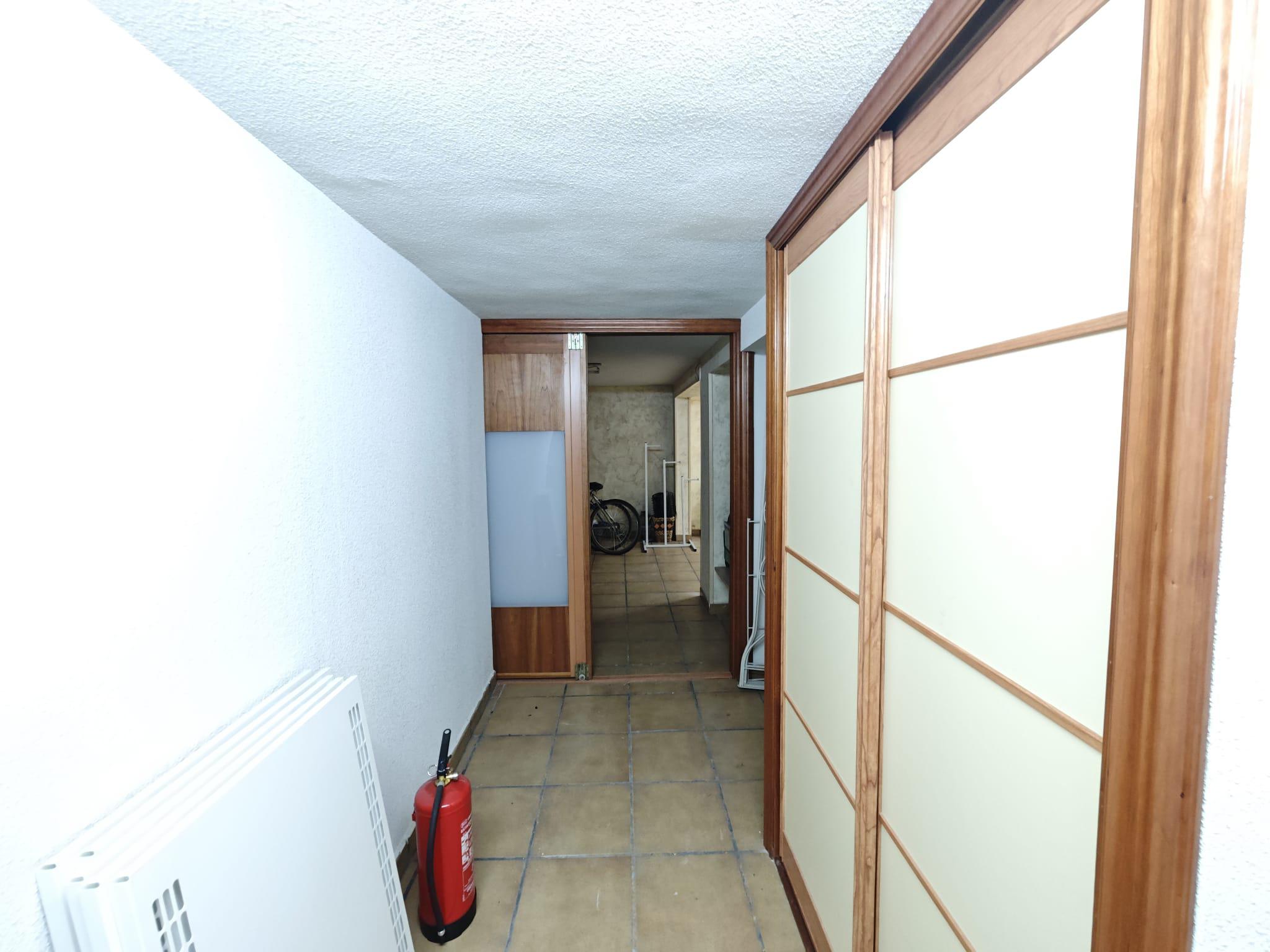 Imagen 8 Local Comercial en venta en Madrid / Centrico local en el corazon de Villa de Vallecas Imagen 8 Local Comercial en venta en Madrid / Centrico local en el corazon de Villa de Vallecas
