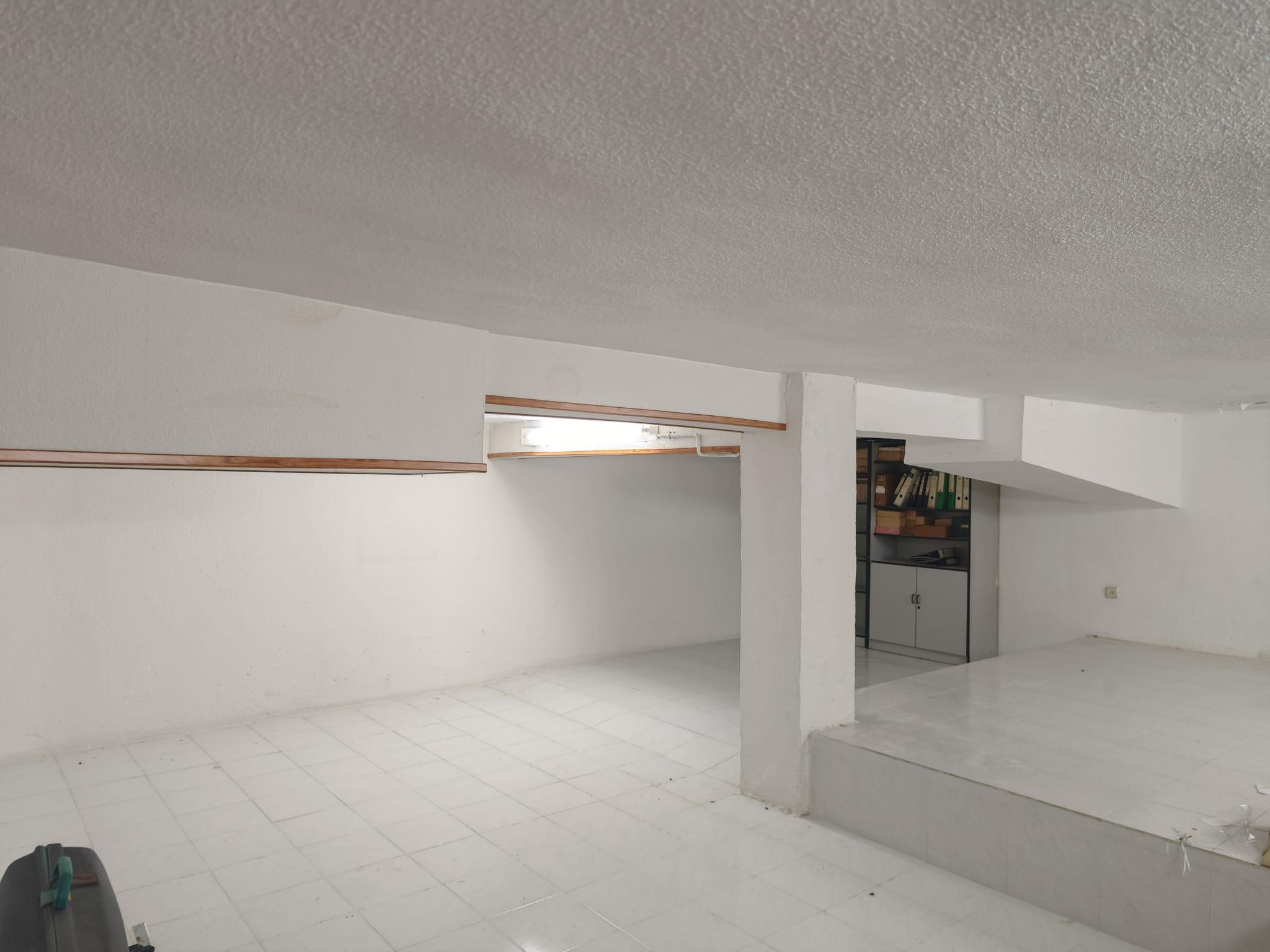 Imagen 10 Local Comercial en venta en Madrid / Centrico local en el corazon de Villa de Vallecas Imagen 10 Local Comercial en venta en Madrid / Centrico local en el corazon de Villa de Vallecas