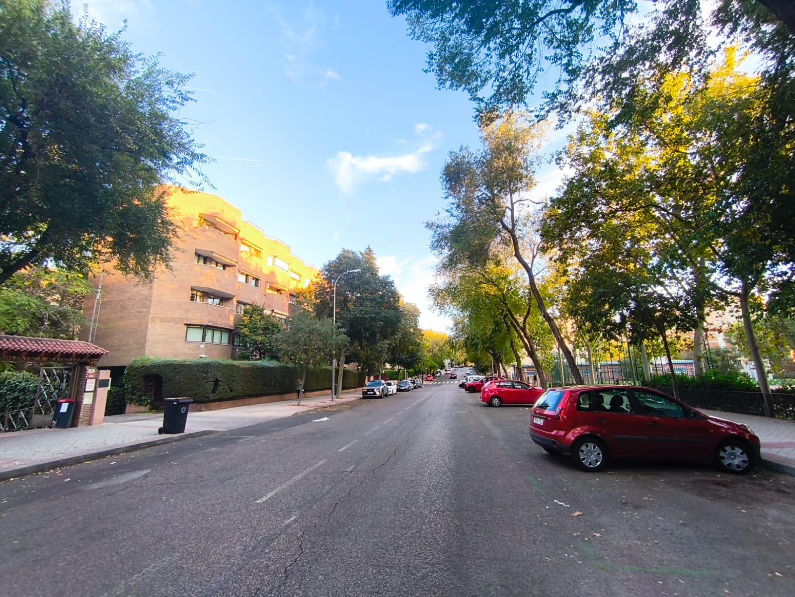 Imagen 19 Piso en venta en Madrid / Calle Agastia - zona San Juan Bautista - Ciudad Lineal