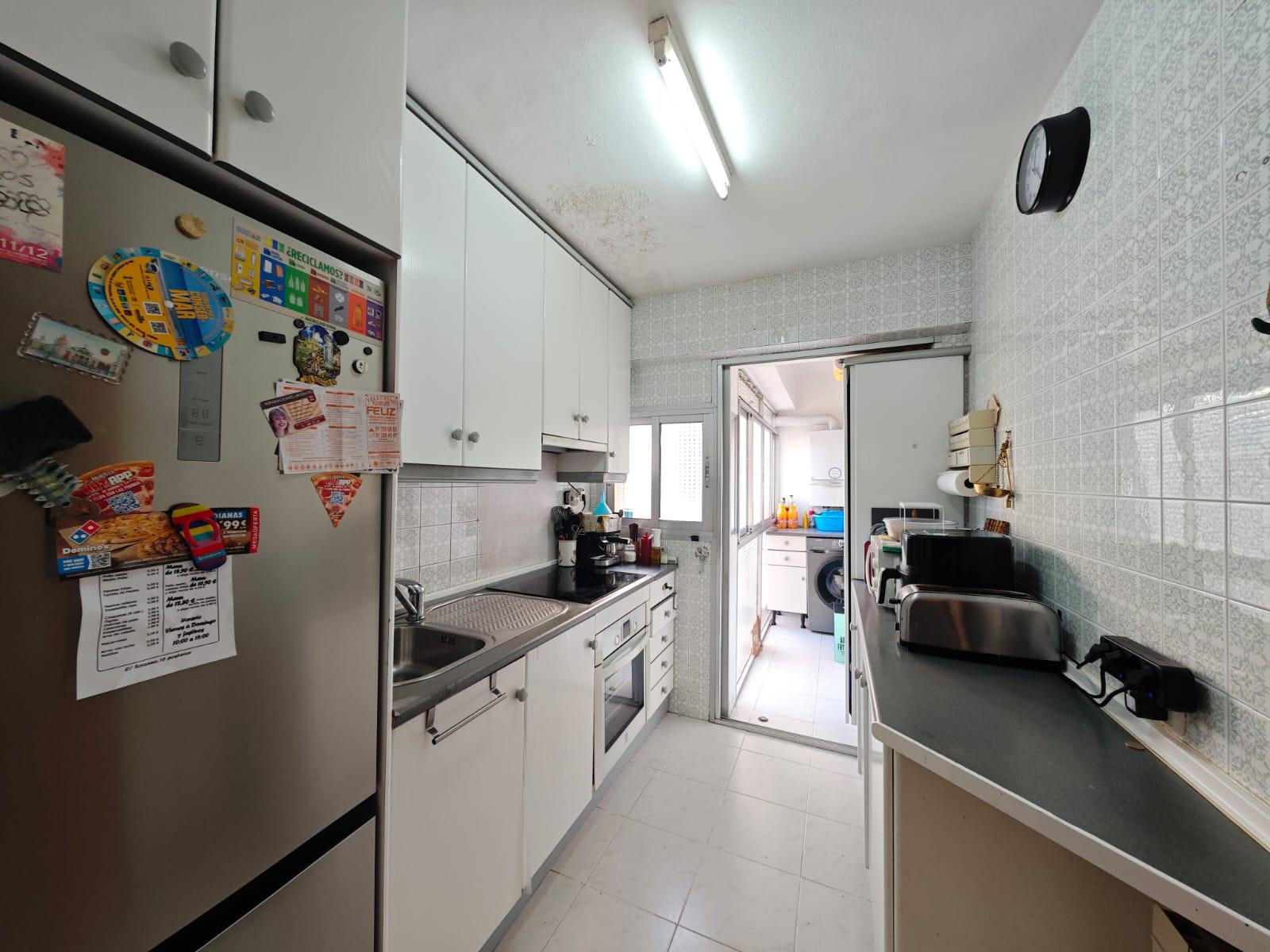 Imagen 14 Piso en venta en Madrid / Calle Agastia - zona San Juan Bautista - Ciudad Lineal