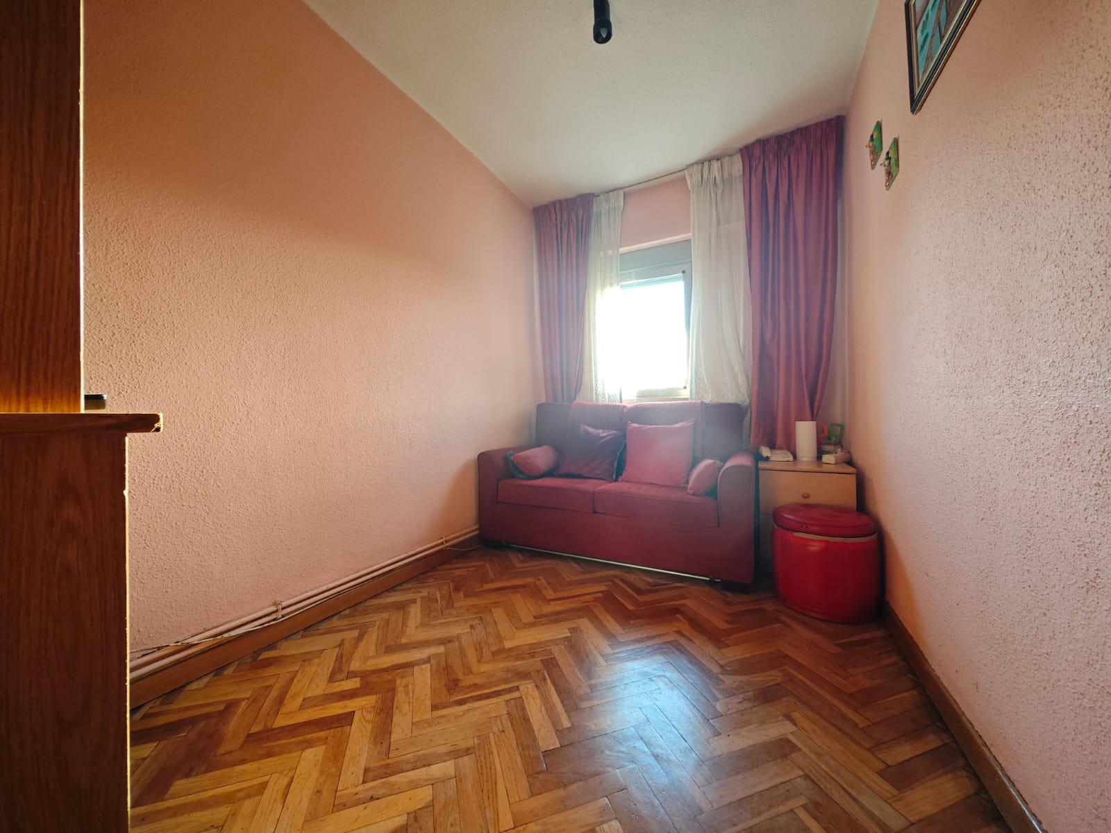 Imagen 12 Piso en venta en Madrid / Calle Agastia - zona San Juan Bautista - Ciudad Lineal