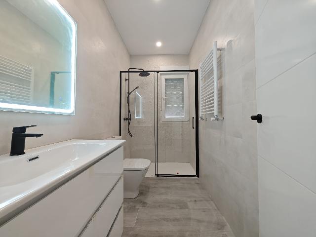 Imagen 14 Inmueble 298597 - Piso en venta en Madrid / A 2 minutos de la calle Alcala, cerca del metro L5