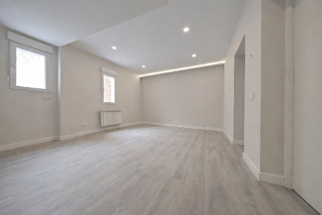 Imagen 5 Inmueble 298597 - Piso en venta en Madrid / A 2 minutos de la calle Alcala, cerca del metro L5