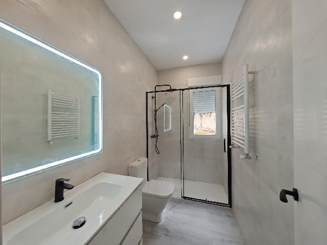 Imagen 13 Inmueble 298597 - Piso en venta en Madrid / A 2 minutos de la calle Alcala, cerca del metro L5