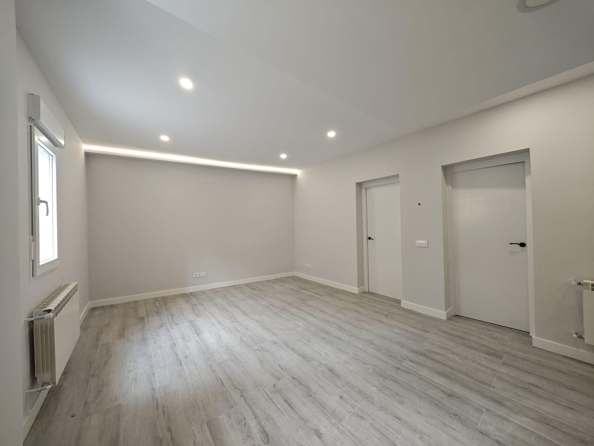 Imagen 3 Piso en venta en Madrid / A 2 minutos de la calle Alcala, cerca del metro L5