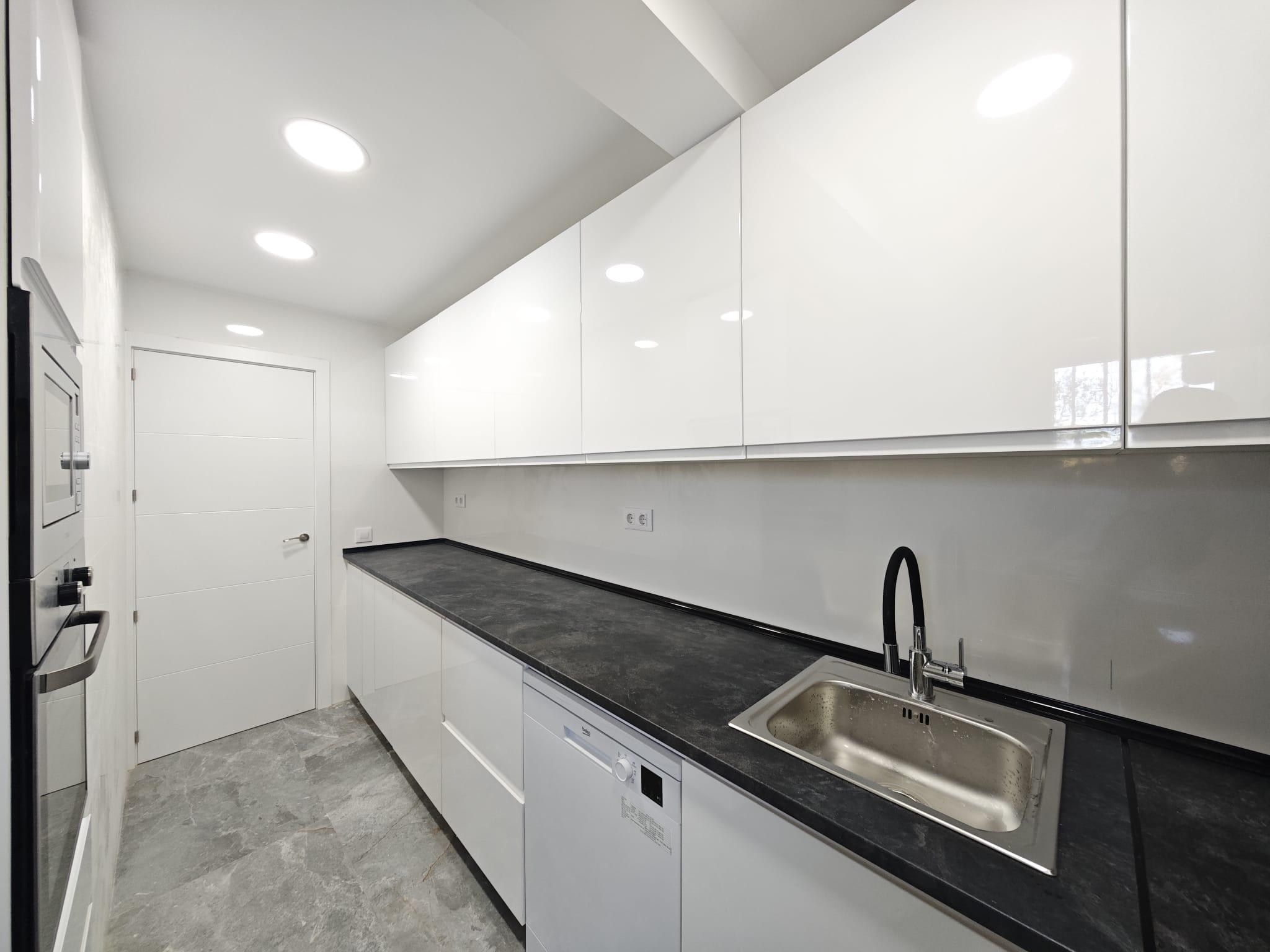 Imagen 9 Piso en venta en Madrid / Cercano a la calle Hermanos Garcias Noblejas