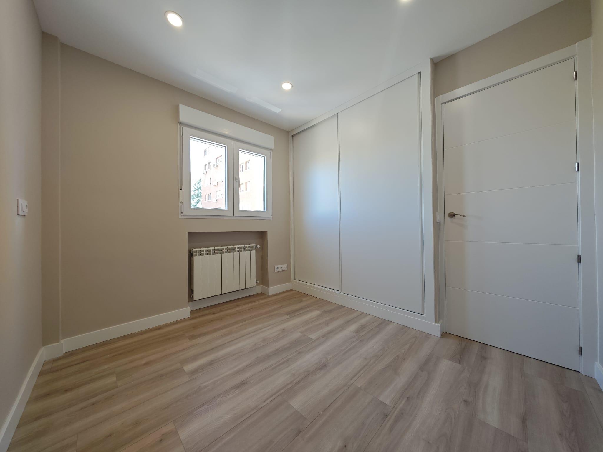 Imagen 19 Piso en venta en Madrid / Cercano a la calle Hermanos Garcias Noblejas