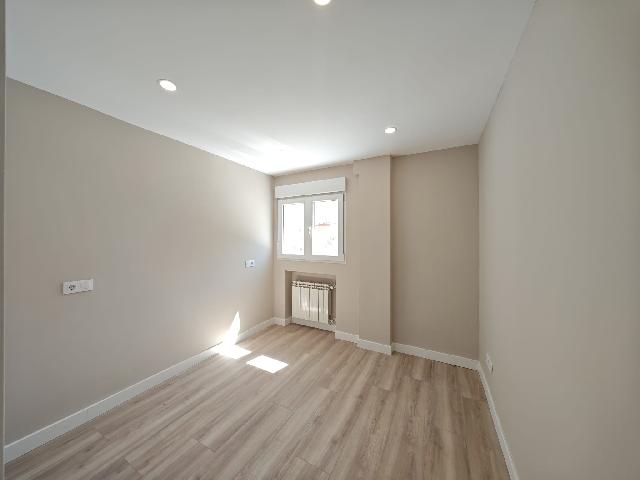 Imagen 23 Inmueble 298601 - Piso en venta en Madrid / Cercano a la calle Hermanos Garcias Noblejas