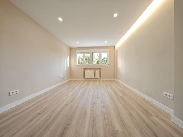 Imagen 3 Inmueble 298601 - Piso en venta en Madrid / Cercano a la calle Hermanos Garcias Noblejas