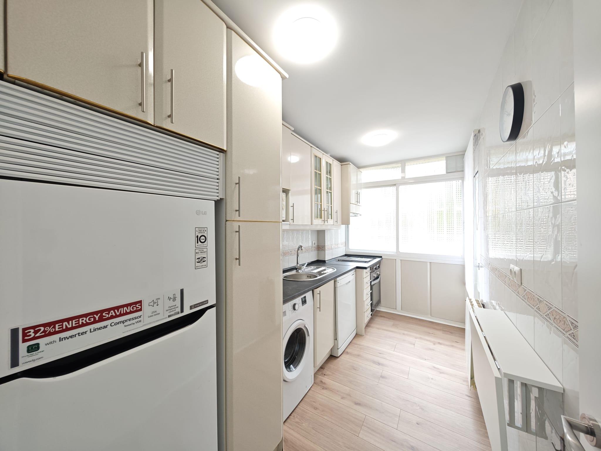 Imagen 4 Piso en venta en Madrid / Zona San Pascual cercano a la Calle Arturo Soria