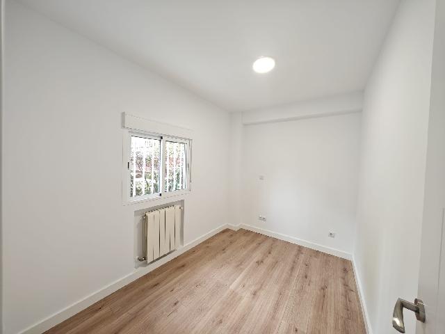 Imagen 13 Inmueble 298602 - Piso en venta en Madrid / Zona San Pascual cercano a la Calle Arturo Soria