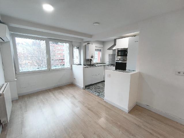 Imagen 9 Inmueble 299539 - Piso en alquiler en Madrid / Zona Quintana, ubicado en la calle Virgen del Lluc