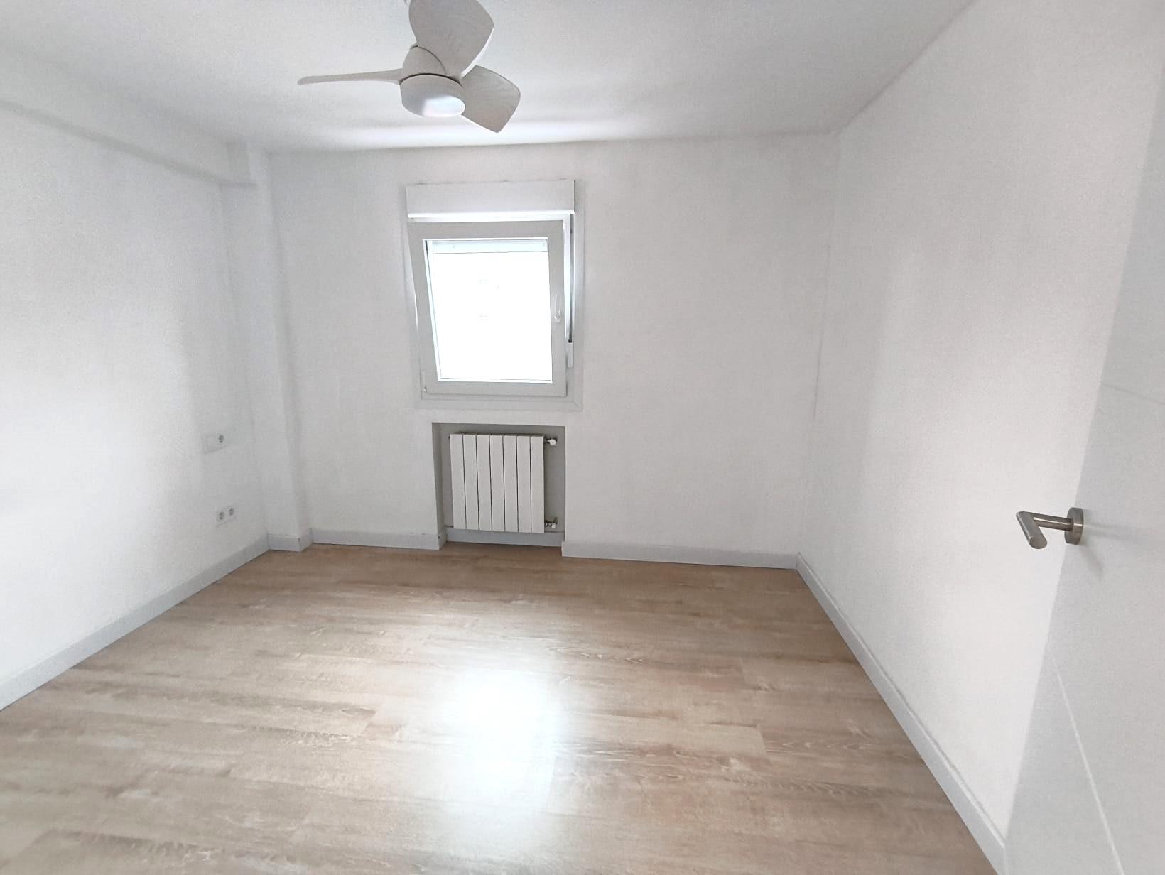 Imagen 12 Piso en alquiler en Madrid / Zona Quintana, ubicado en la calle Virgen del Lluc