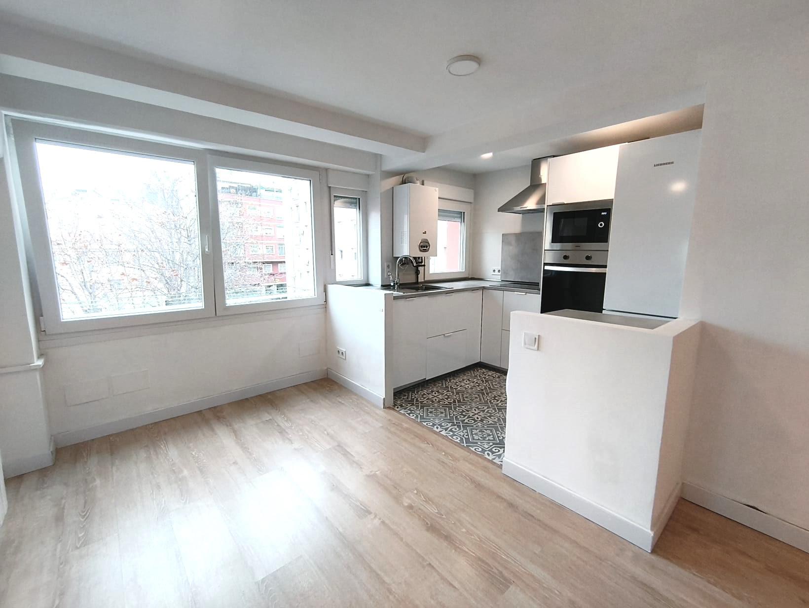 Imagen 4 Piso en alquiler en Madrid / Zona Quintana, ubicado en la calle Virgen del Lluc