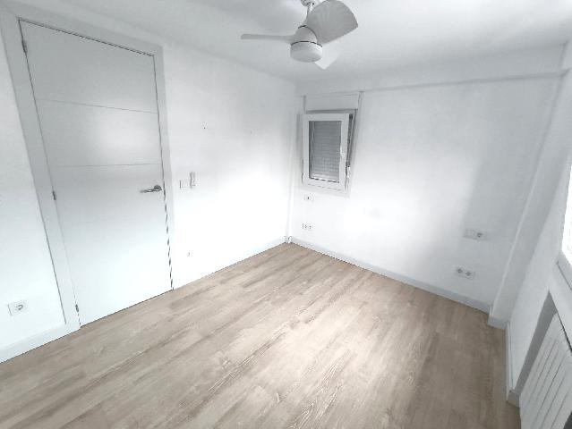 Imagen 14 Inmueble 299539 - Piso en alquiler en Madrid / Zona Quintana, ubicado en la calle Virgen del Lluc