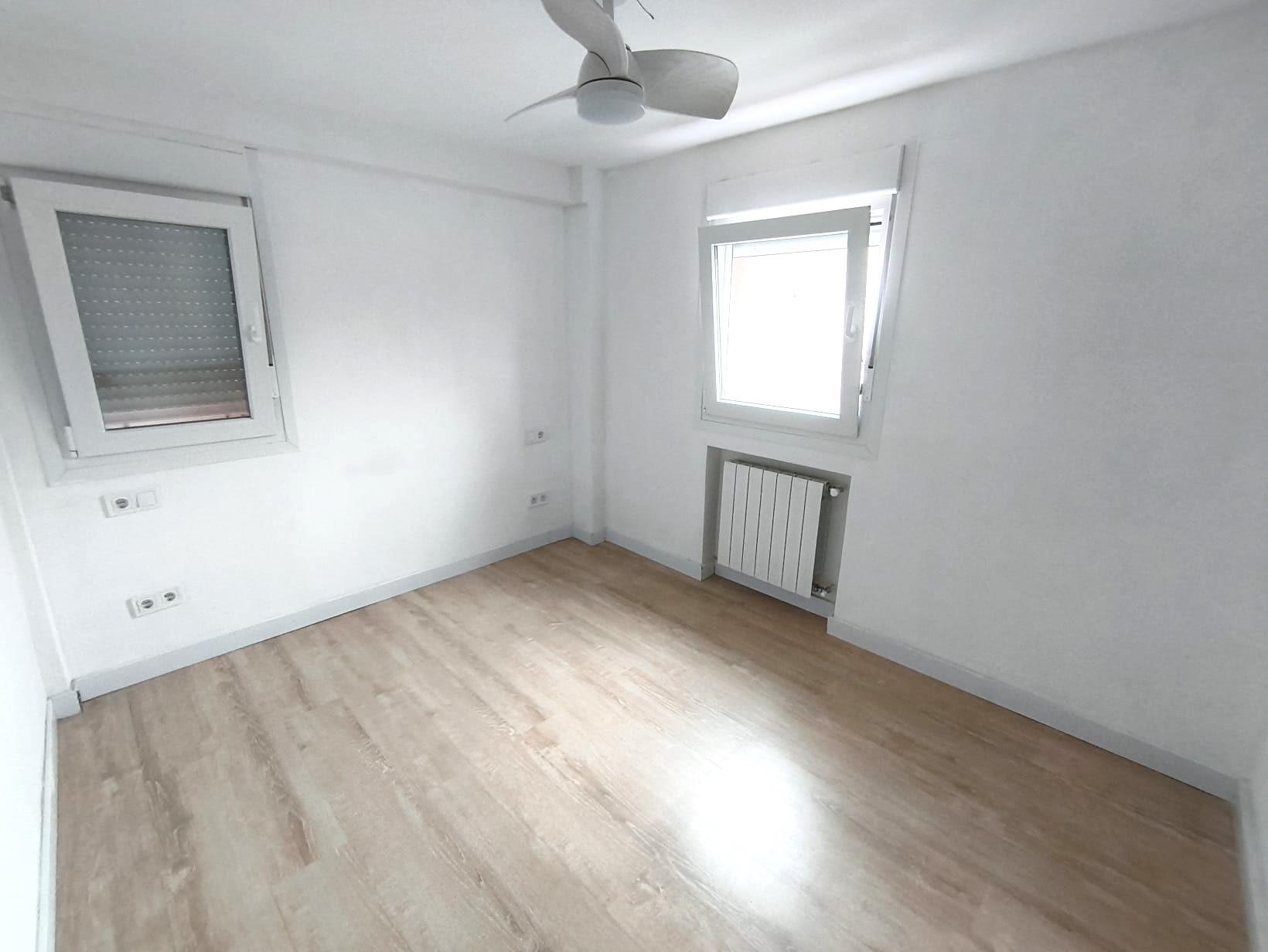 Imagen 15 Piso en alquiler en Madrid / Zona Quintana, ubicado en la calle Virgen del Lluc