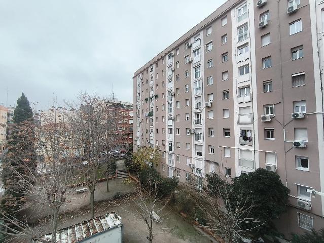 Imagen 18 Inmueble 299539 - Piso en alquiler en Madrid / Zona Quintana, ubicado en la calle Virgen del Lluc