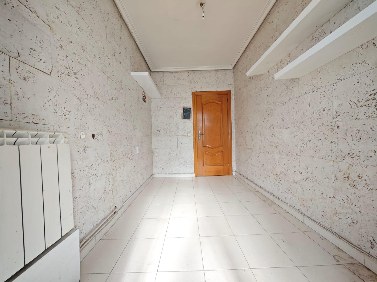 Imagen 8 Piso en venta en Madrid / Zona Carabanchel a 2 minutos del metro Vista Alegre L5