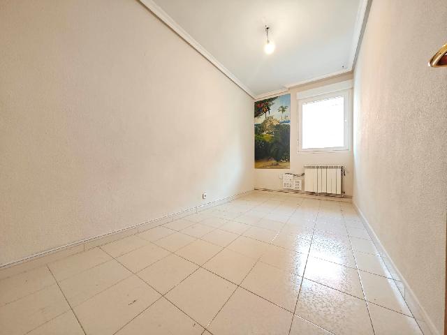 Imagen 5 Inmueble 300295 - Piso en venta en Madrid / Zona Carabanchel a 2 minutos del metro Vista Alegre L5