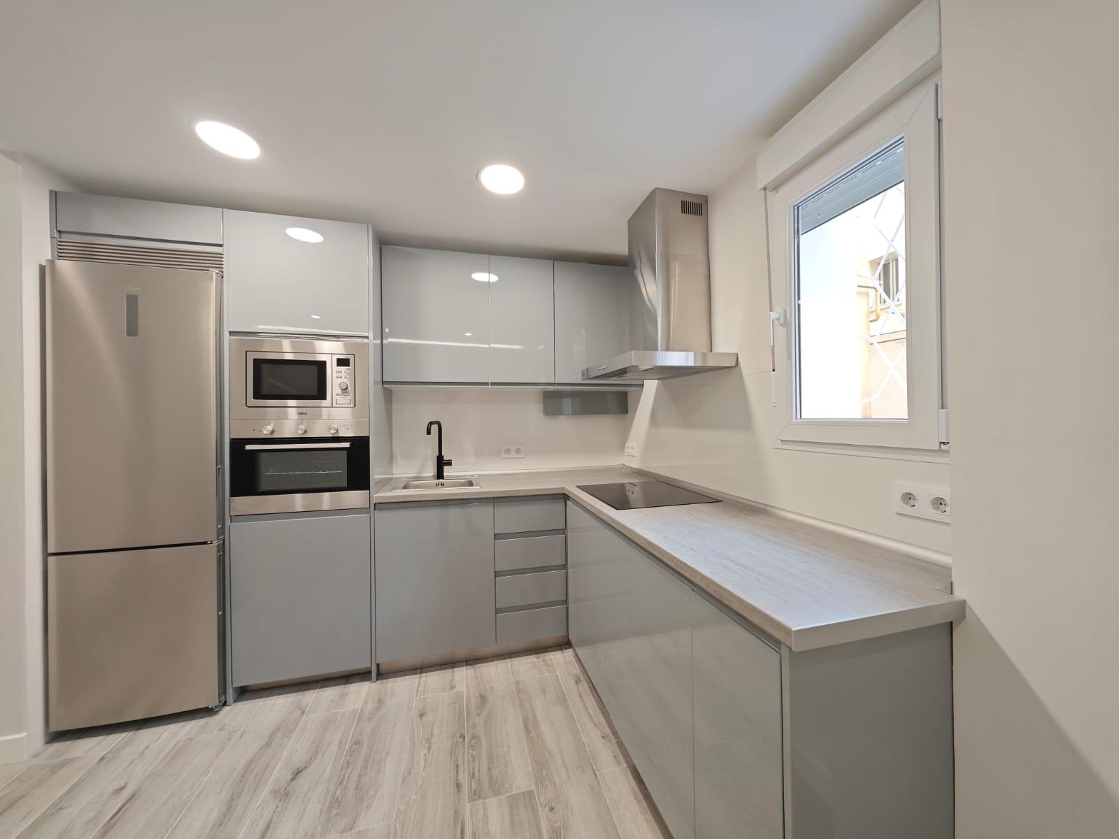 Imagen 4 Piso en venta en Madrid / A 2 minutos de la calle Alcala, cerca del metro L5