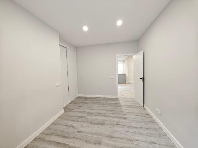 Imagen 15 Inmueble 301230 - Piso en venta en Madrid / A 2 minutos de la calle Alcala, cerca del metro L5