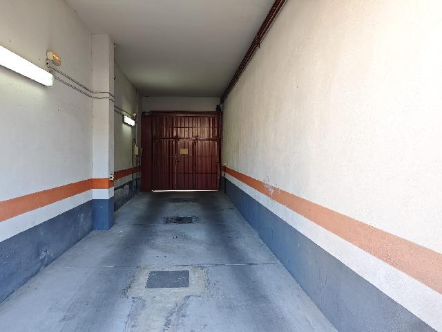 Imagen 4 Inmueble 301539 - Parking Coche en alquiler en Madrid / Garaje sito en la calle Castor cerceano a la C/ Alcala