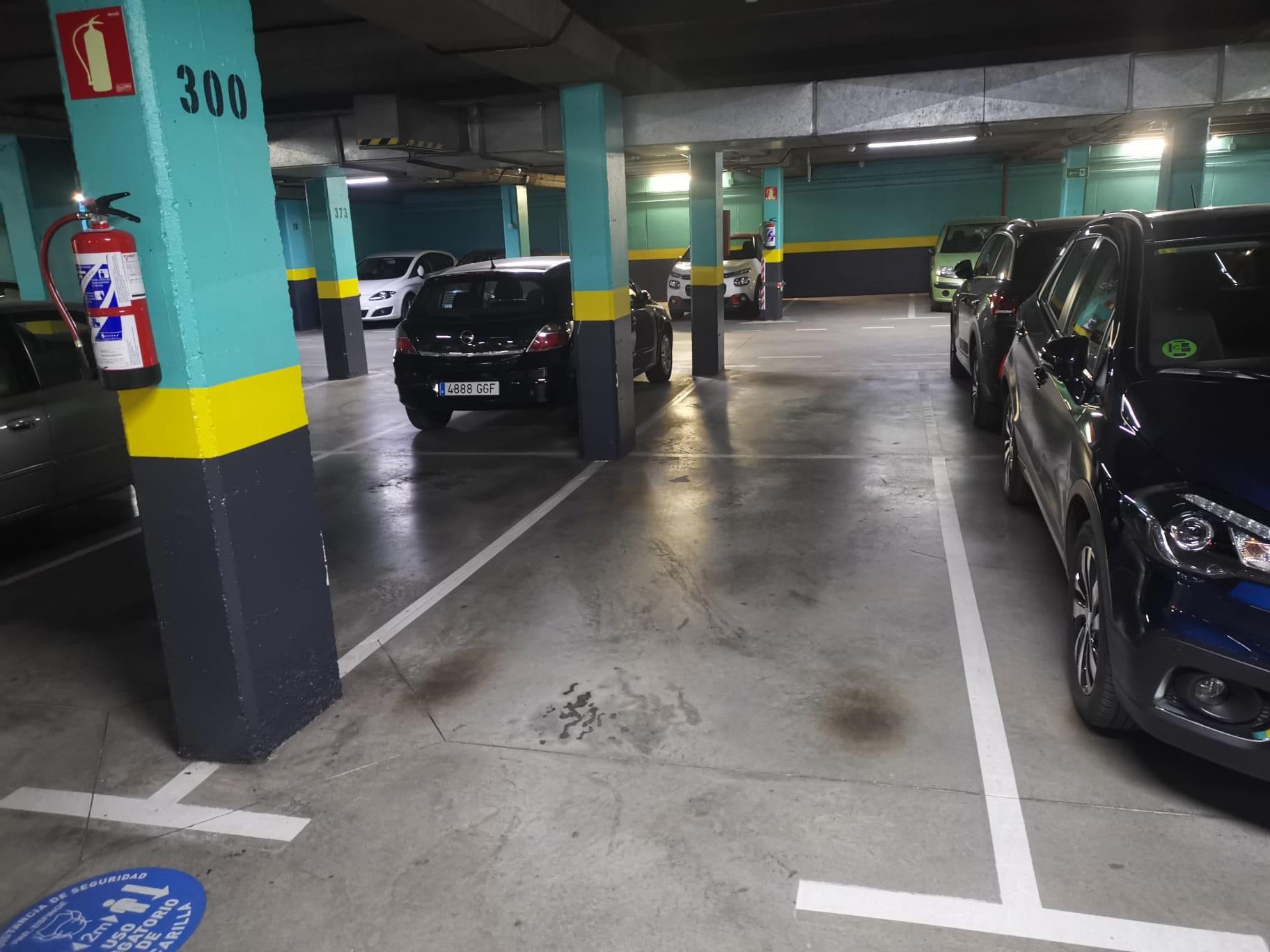 Imagen 11 Parking Coche en venta en Madrid / Calle Esfinge junto al parque de Canillejas