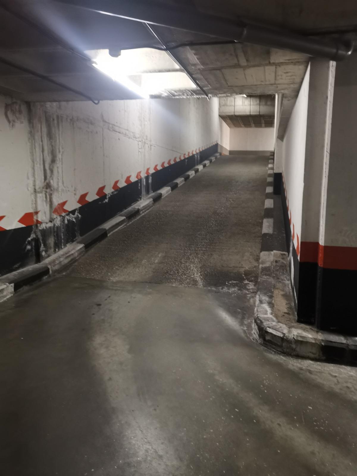 Imagen 6 Parking Coche en venta en Madrid / Calle del casino nº3