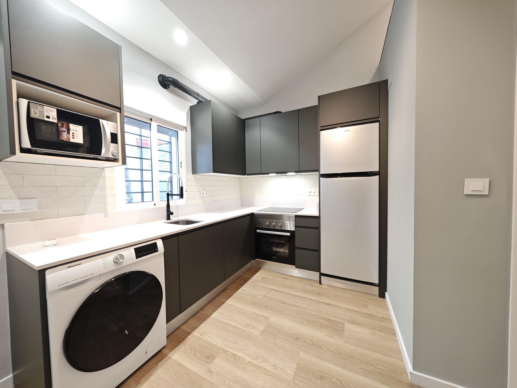 Imagen 2 Piso en alquiler en Madrid / Zona tranquila cercana al metro Ventilla