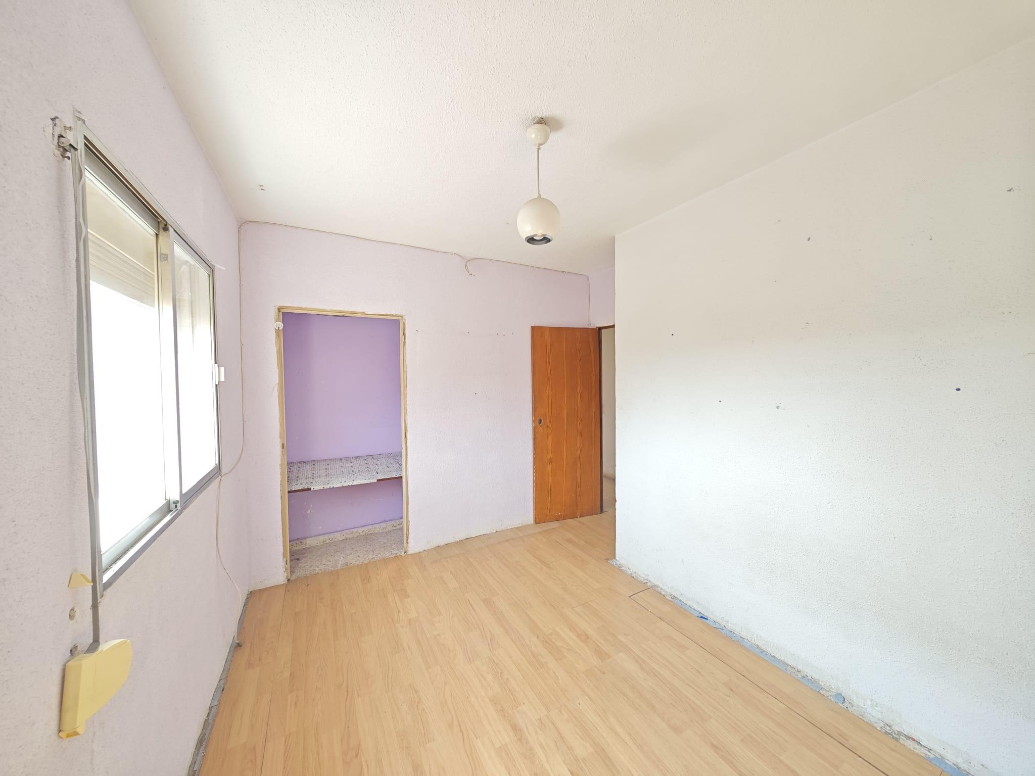 Imagen 16 Piso en venta en Madrid / Av. Guadalajara 103, cerca del metro Av. Guadalajara