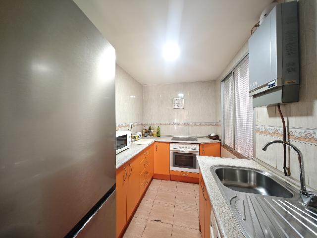 Imagen 6 Inmueble 302706 - Piso en venta en Madrid / Ubicada en una zona tranquila de Ciudad Pegaso -Rejas