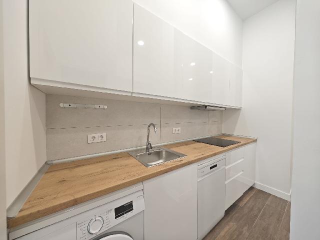 Imagen 12 Inmueble 302727 - Planta Baja en venta en Madrid / Calle Guíllen de Castro - Pueblo Nuevo - Ciudad Lineal