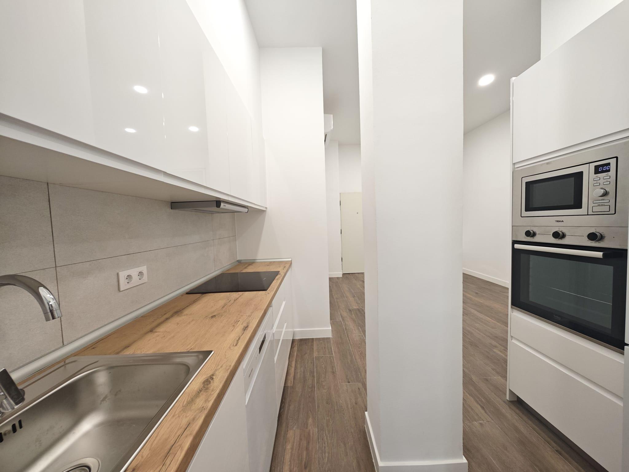 Imagen 13 Planta Baja en venta en Madrid / Calle Guíllen de Castro - Pueblo Nuevo - Ciudad Lineal