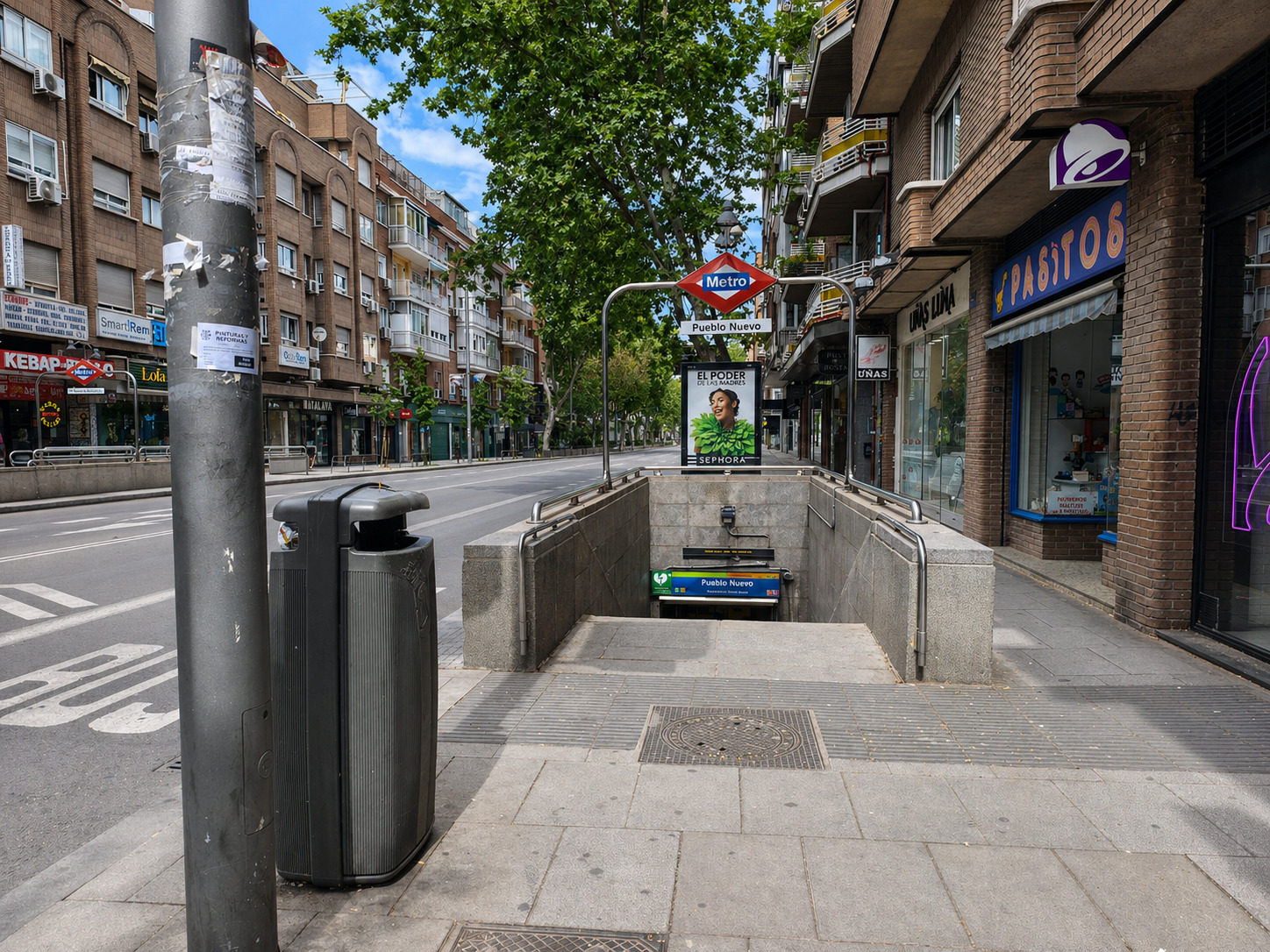 Imagen 12 Local Comercial en alquiler en Madrid / C/ Gutierre de Cetina - Pueblo Nuevo - Madrid