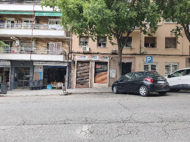 Imagen 2 Inmueble 302731 - Local Comercial en alquiler en Madrid / C/ Gutierre de Cetina - Pueblo Nuevo - Madrid