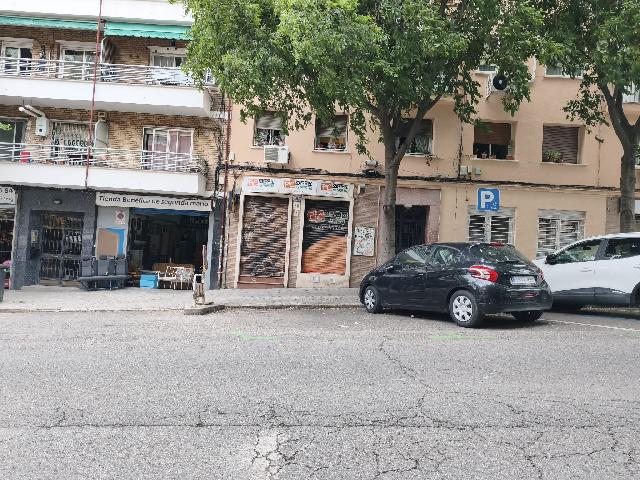 Imagen 3 Inmueble 302731 - Local Comercial en alquiler en Madrid / C/ Gutierre de Cetina - Pueblo Nuevo - Madrid