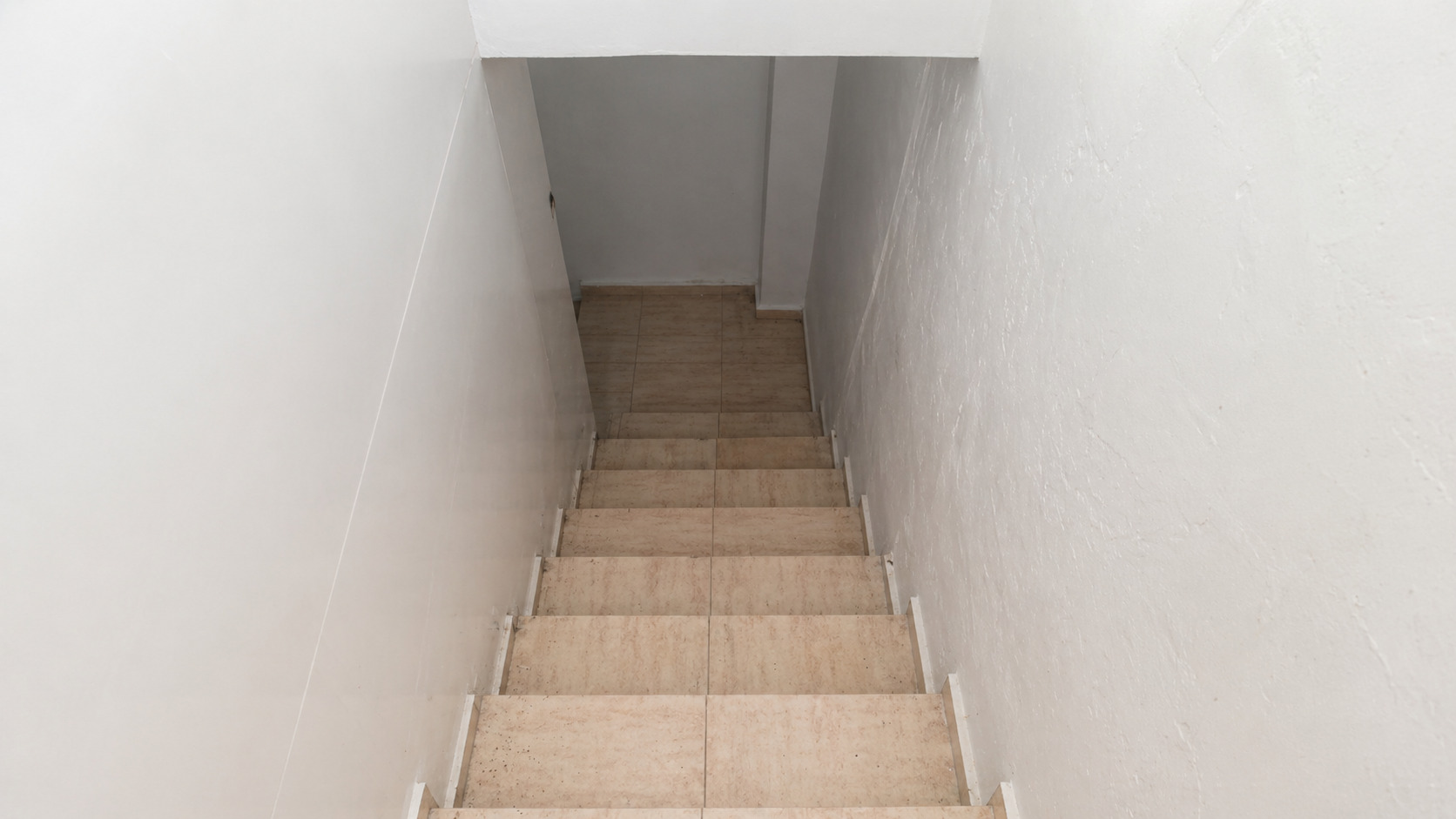 Imagen 6 Local Comercial en alquiler en Madrid / C/ Gutierre de Cetina - Pueblo Nuevo - Madrid