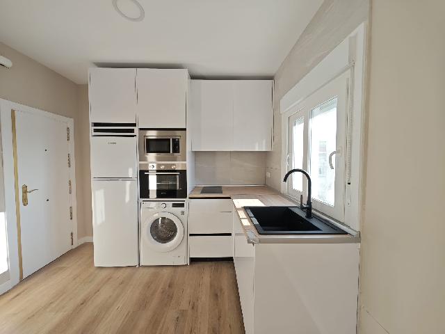 Imagen 8 Inmueble 302885 - Piso en alquiler en Madrid / Junto al metro Quintana, a 2 minutos de la C/ Alcala