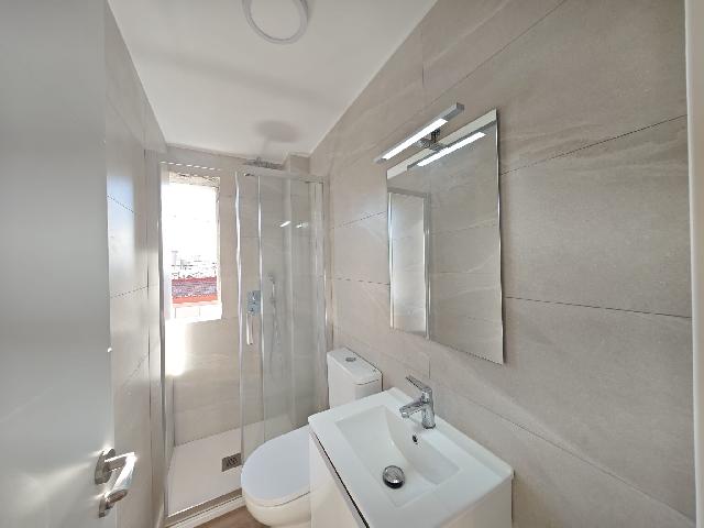 Imagen 9 Inmueble 302885 - Piso en alquiler en Madrid / Junto al metro Quintana, a 2 minutos de la C/ Alcala