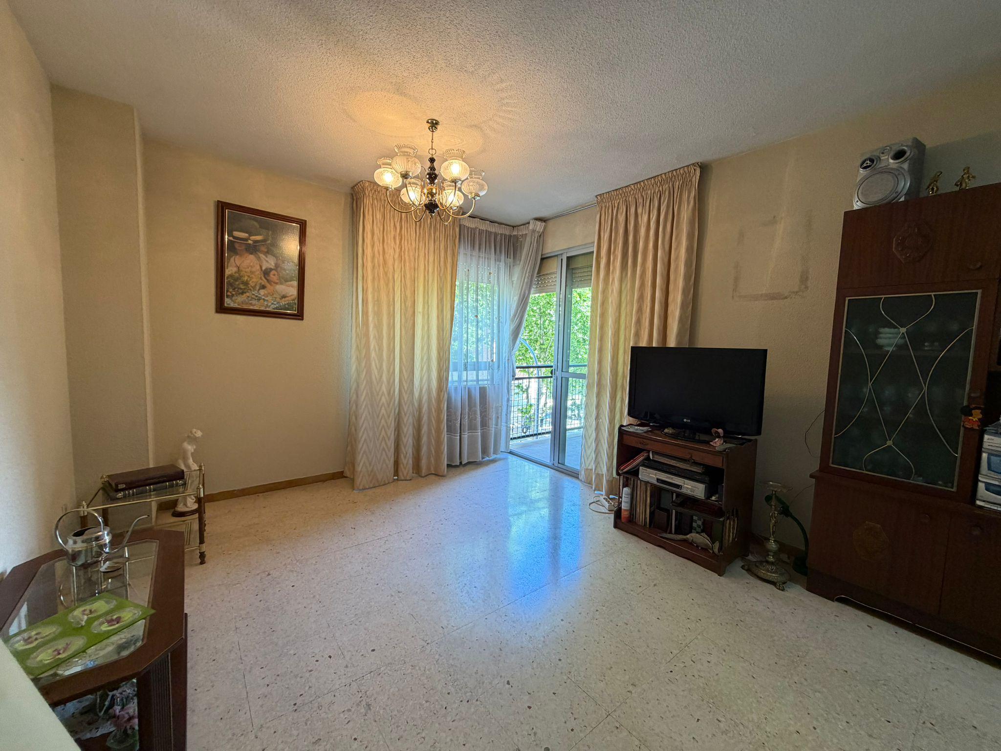 Imagen 9 Piso en venta en Madrid / Calle Castillo de Ucles - Simancas - San Blas